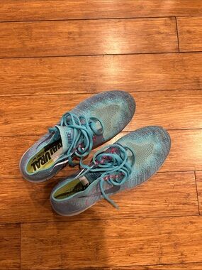 Nike Flyknit Trainers - Teal with Pink Highlights Size 10.5 Women’s